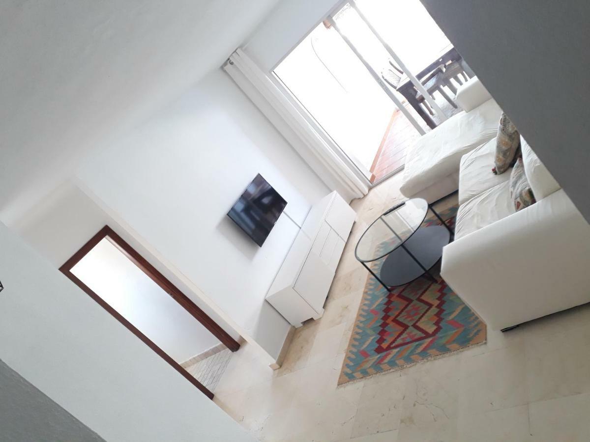 Urbanizacion Puerto Paraiso Estepona Dış mekan fotoğraf